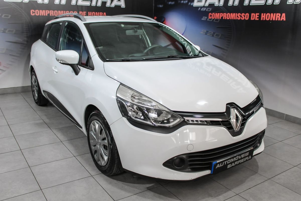 renault-clio-sport-tourer-2014-diesel-1461cc