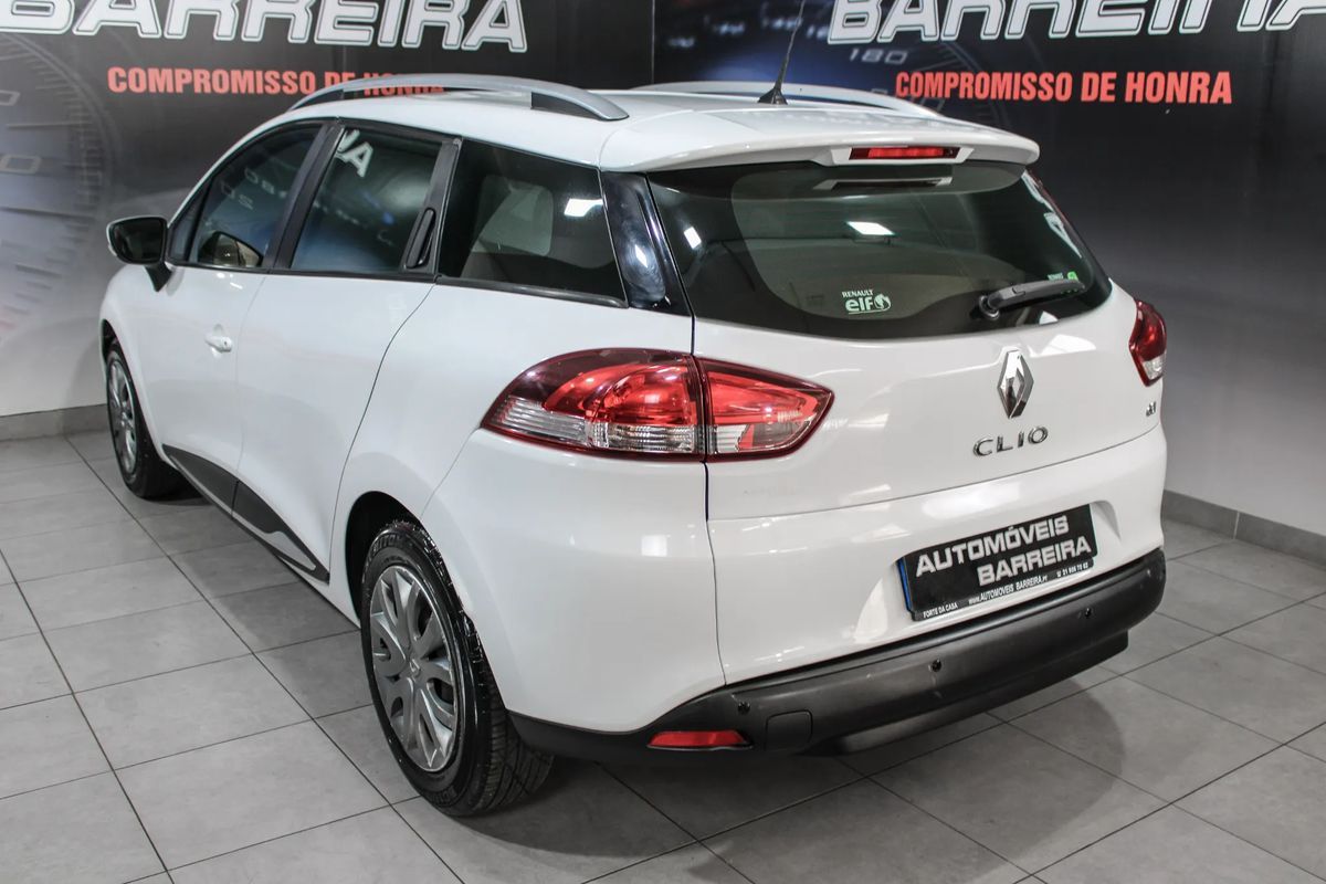 renault-clio-sport-tourer-2014-diesel-1461cc