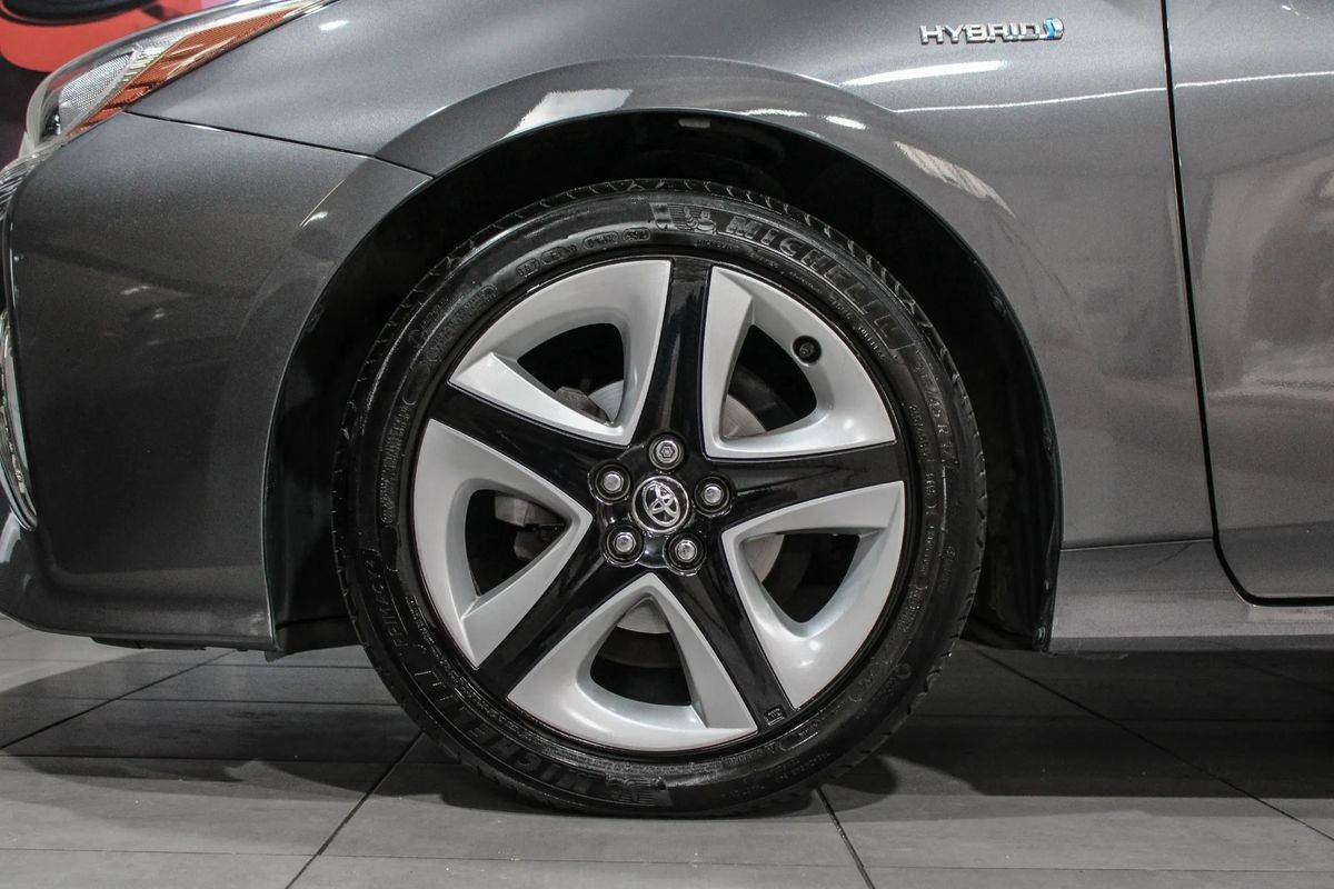 toyota-prius-2018-hibrido-a-gasolina-1798cc
