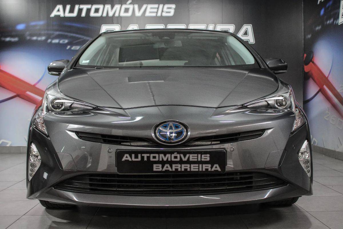 toyota-prius-2018-hibrido-a-gasolina-1798cc