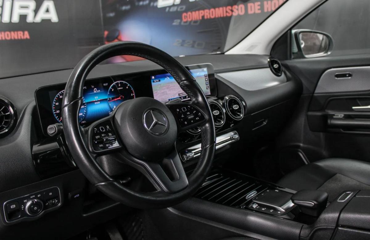 mercedes-benz-gla-2021-diesel-1950cc