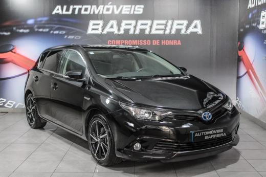 toyota-auris-2018-hibrido-a-gasolina-1798cc