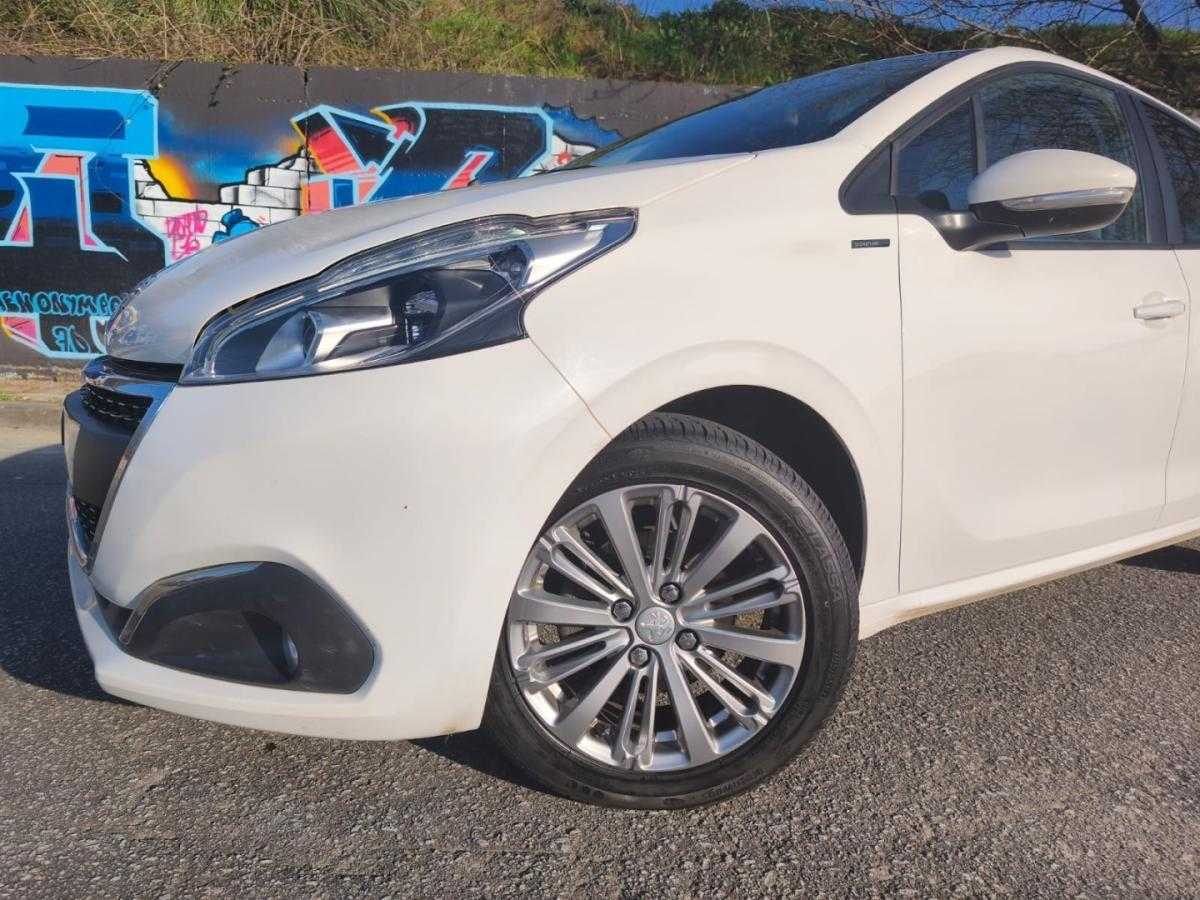 peugeot-208-2019-gasolina-1199cc