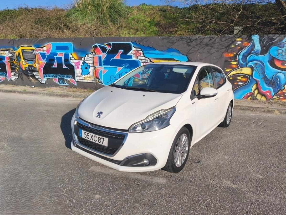 peugeot-208-2019-gasolina-1199cc