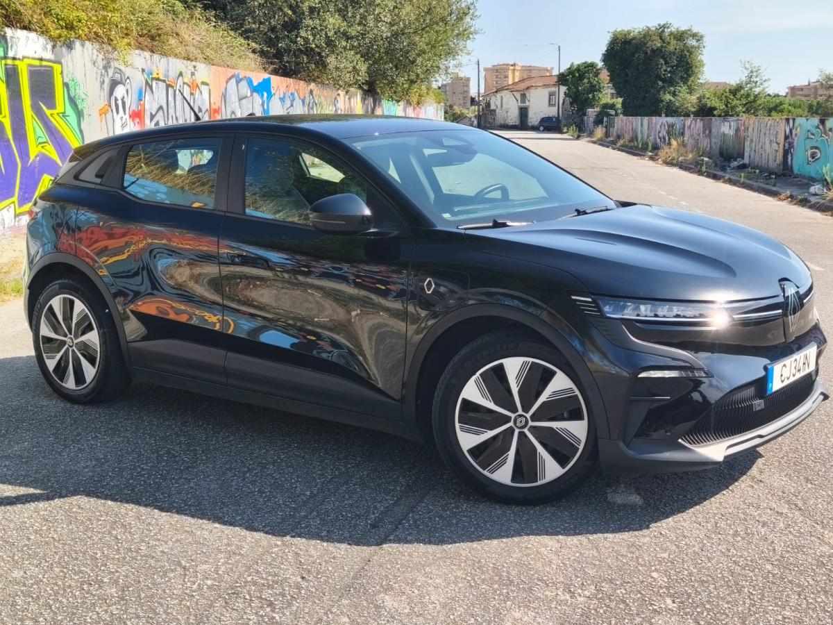 renault-megane-e-tech-ev60-2022-eletrico