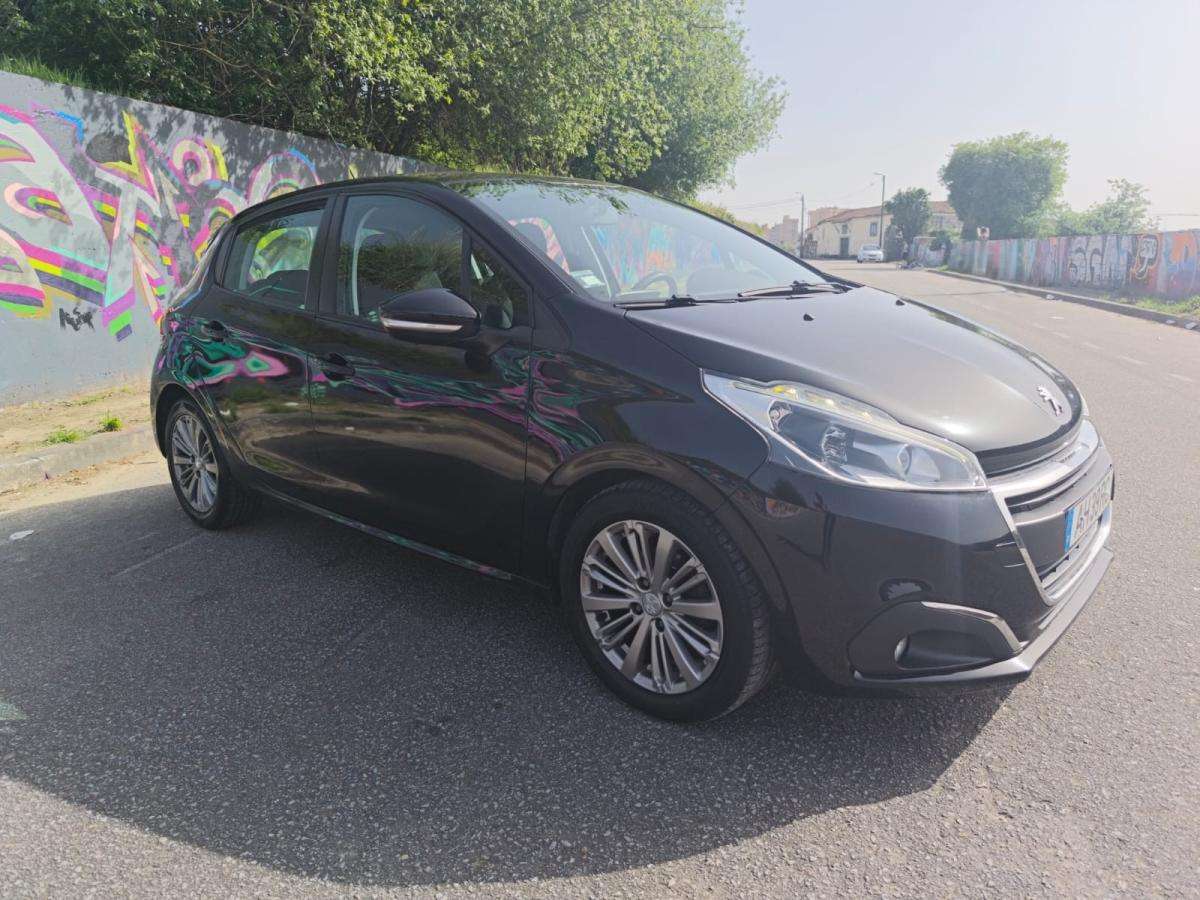 peugeot-208-2016-diesel-1560cc