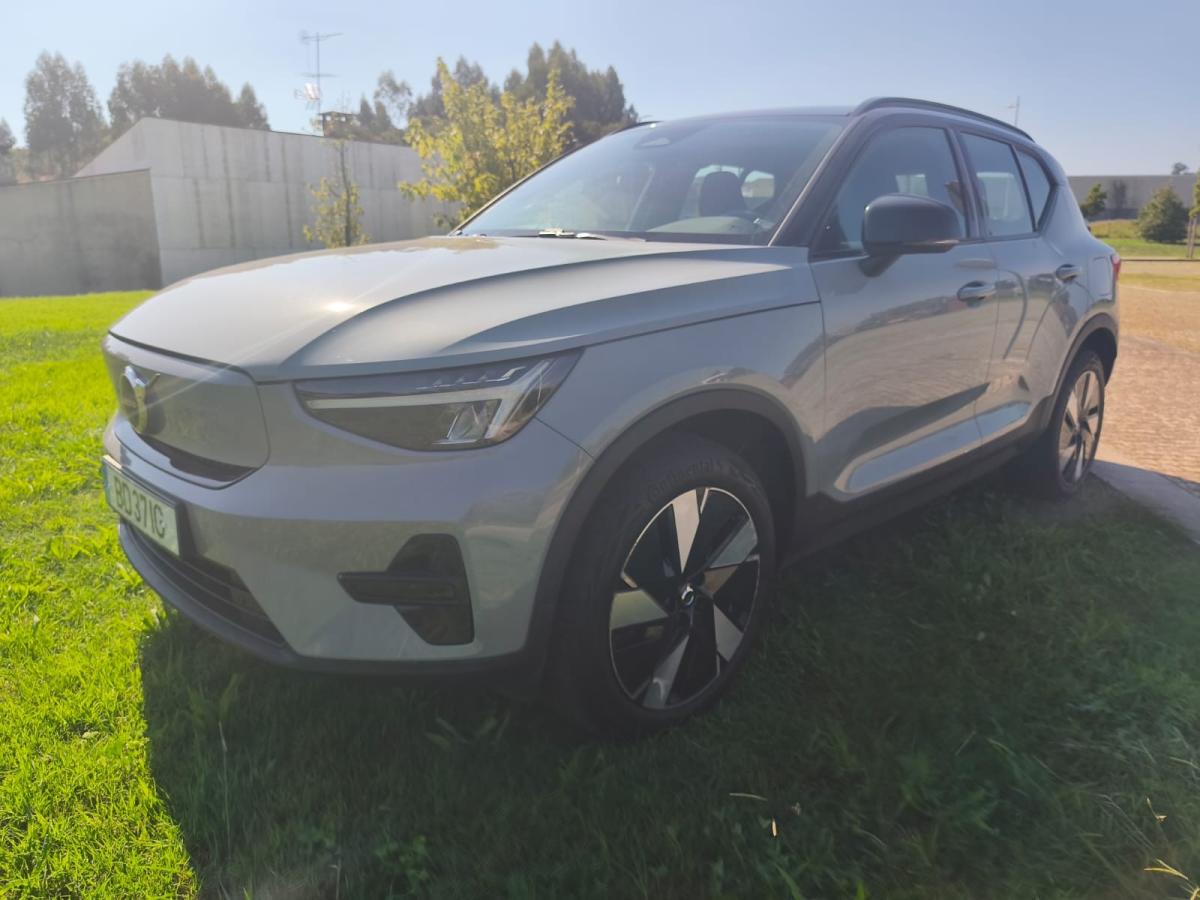 volvo-xc40-2023-eletrico-0cc