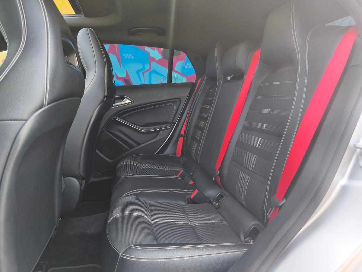 mercedes-benz-cla-200-cdi-shooting-brake-2016-diesel-2143cc