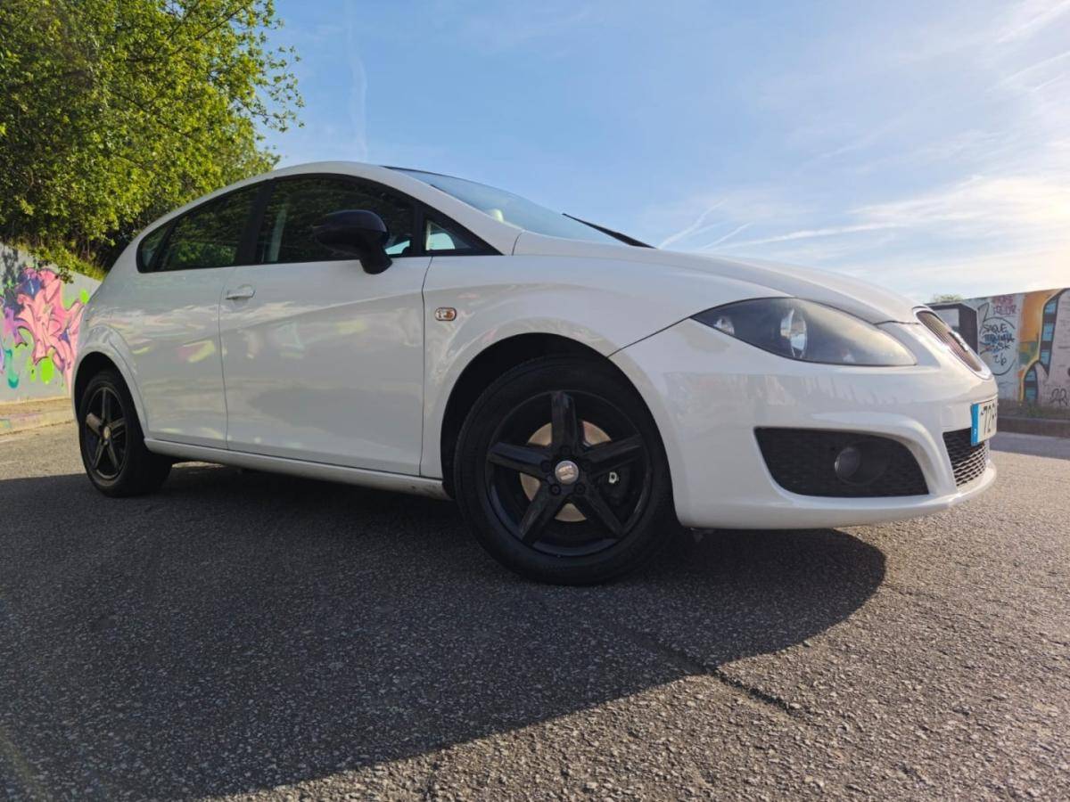 seat-leon-2012-diesel-1598cc