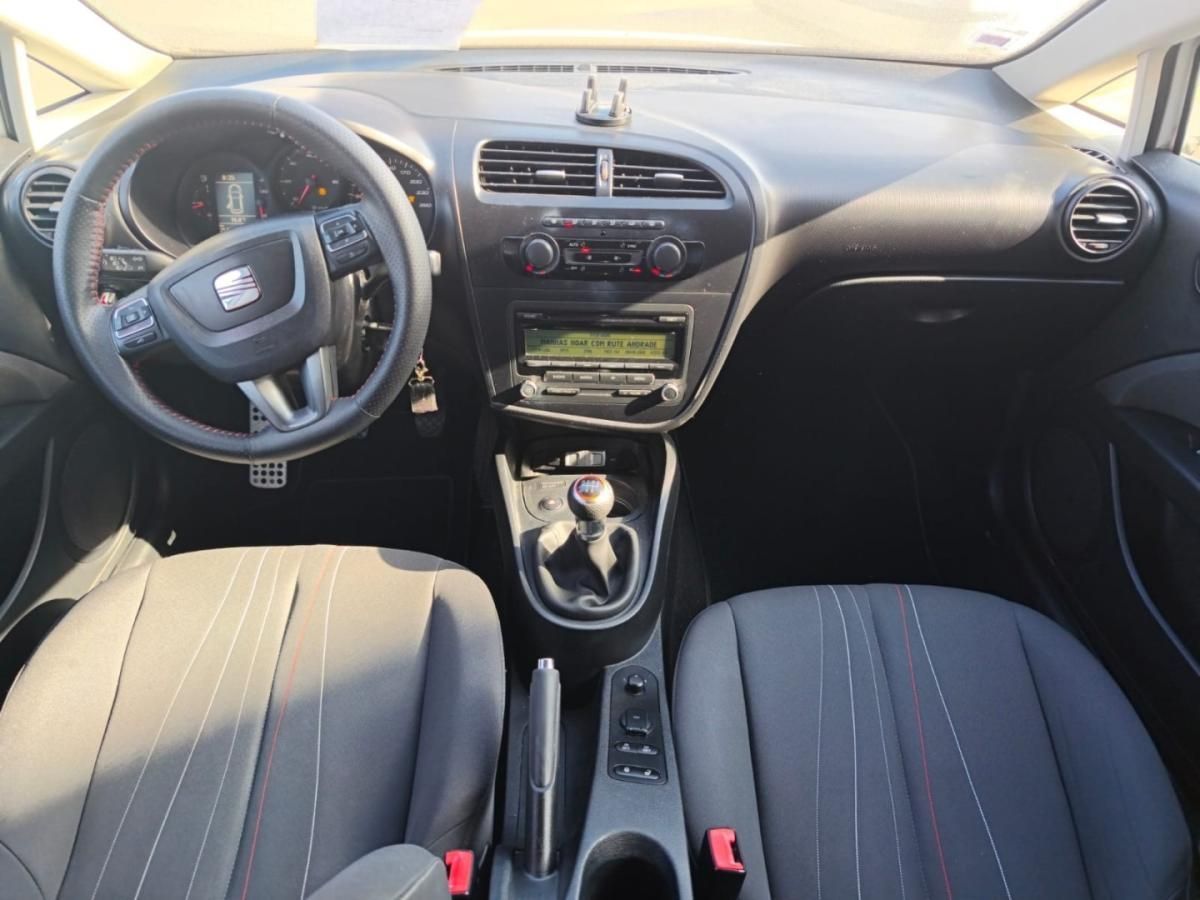 seat-leon-2012-diesel-1598cc
