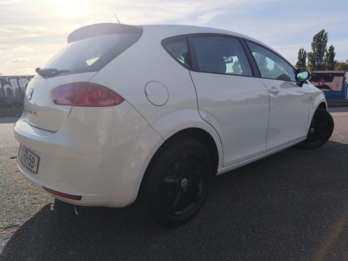 seat-leon-2012-diesel-1598cc