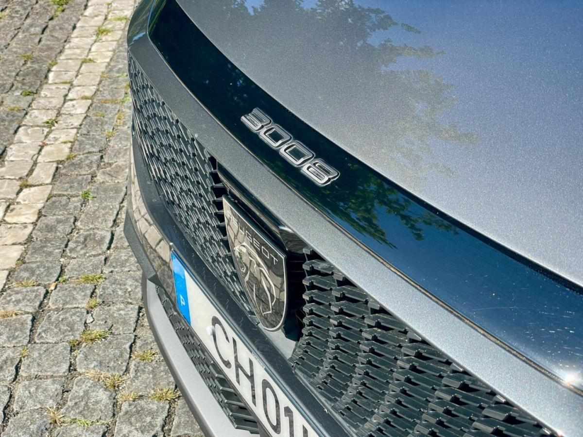 peugeot-3008-2025-hibrido-a-gasolina-1199cc