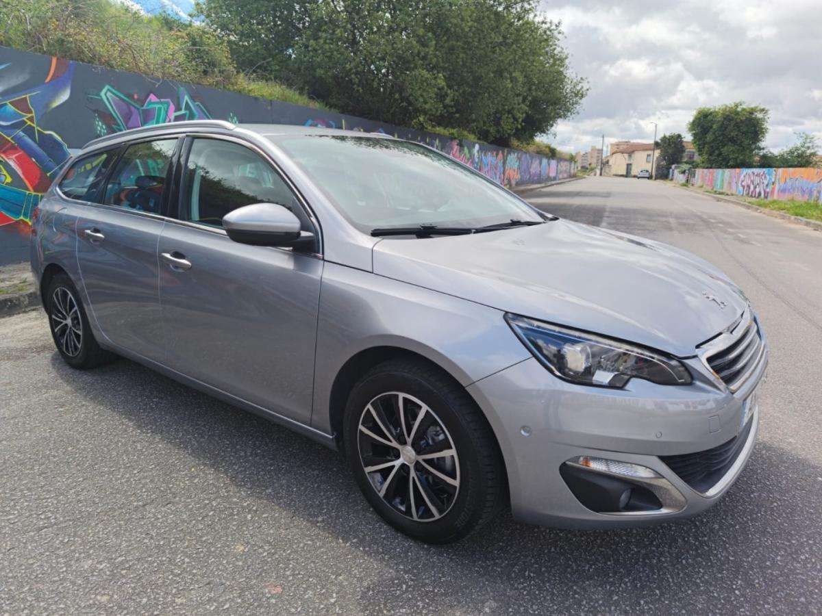 peugeot-308-sw-2015-diesel-1560cc
