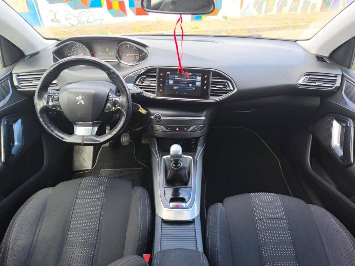 peugeot-308-sw-2015-diesel-1560cc