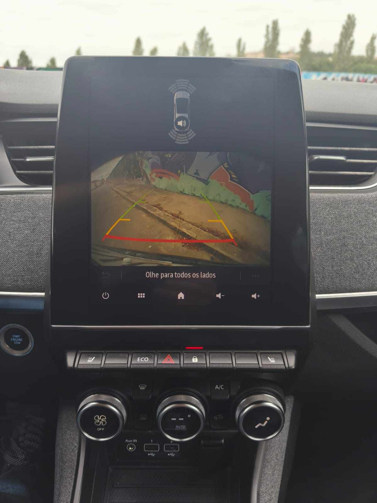 renault-zoe-r135-52-kwh-2021-eletrico