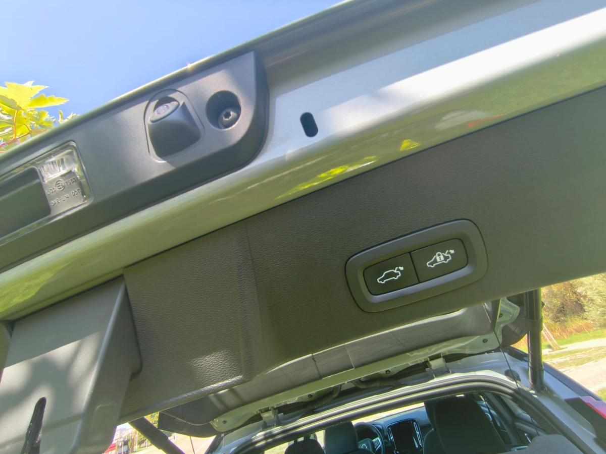 volvo-xc40-1-geracao-2023-eletrico