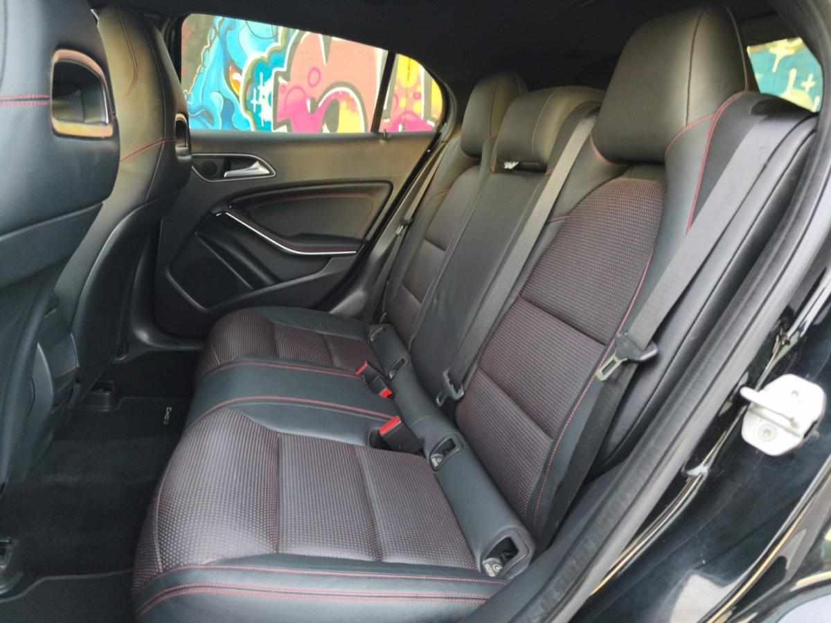 mercedes-benz-gla-2015-diesel-2143cc