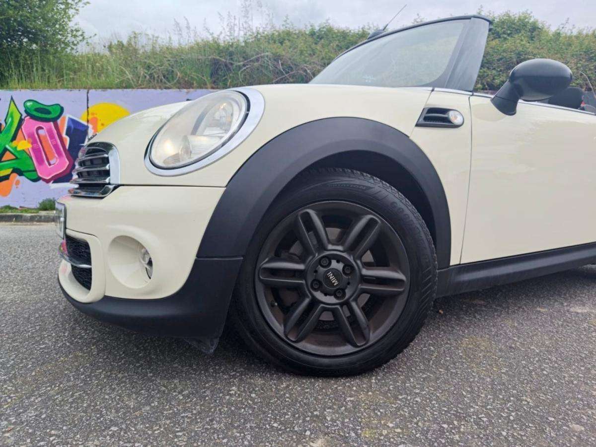 mini-cabrio-2011-diesel-1598cc