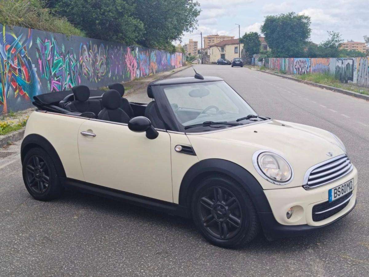 mini-cabrio-2011-diesel-1598cc