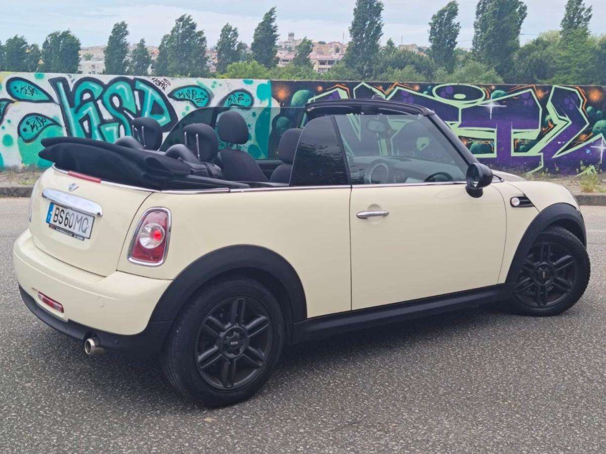 mini-cabrio-2011-diesel-1598cc