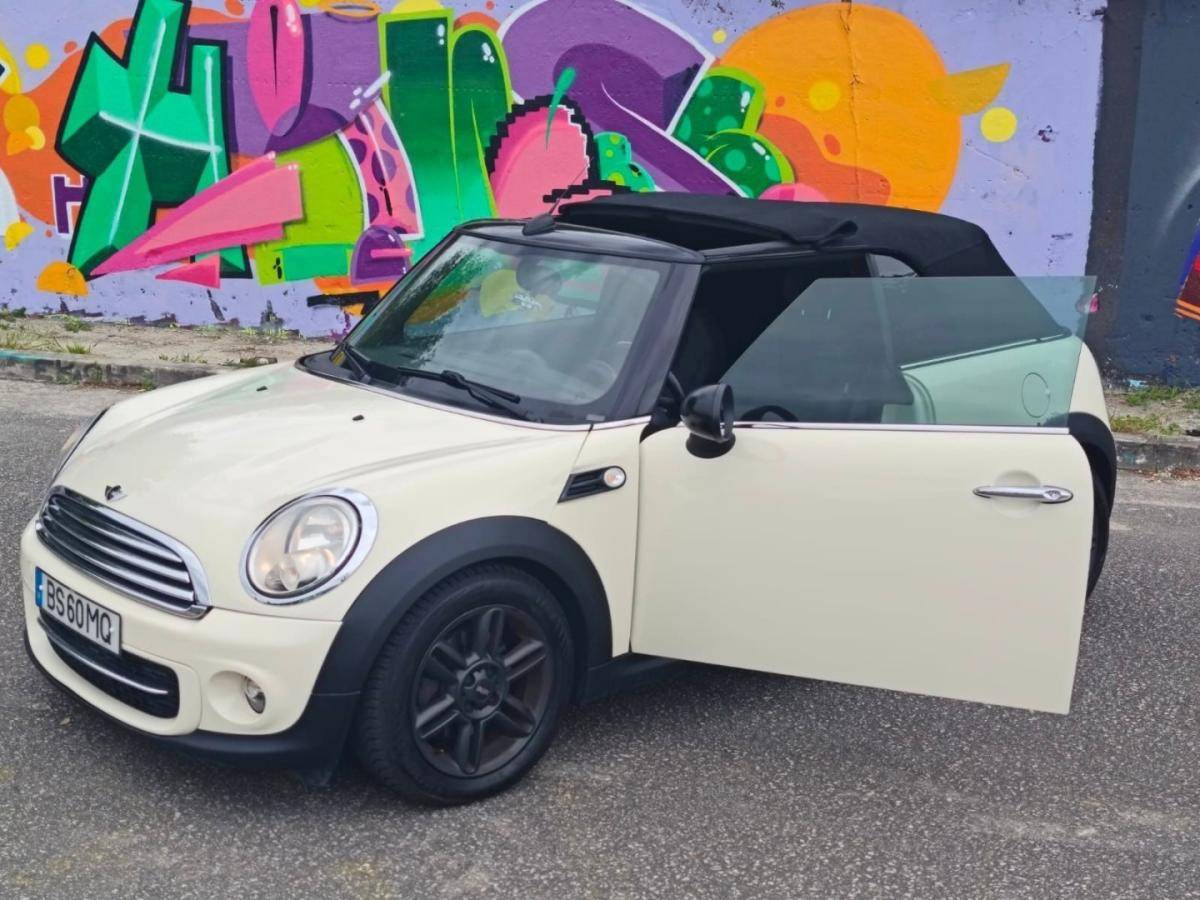 mini-cabrio-2011-diesel-1598cc