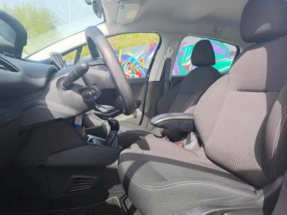 peugeot-208-1-6-bluehdi-2016-diesel-1560cc