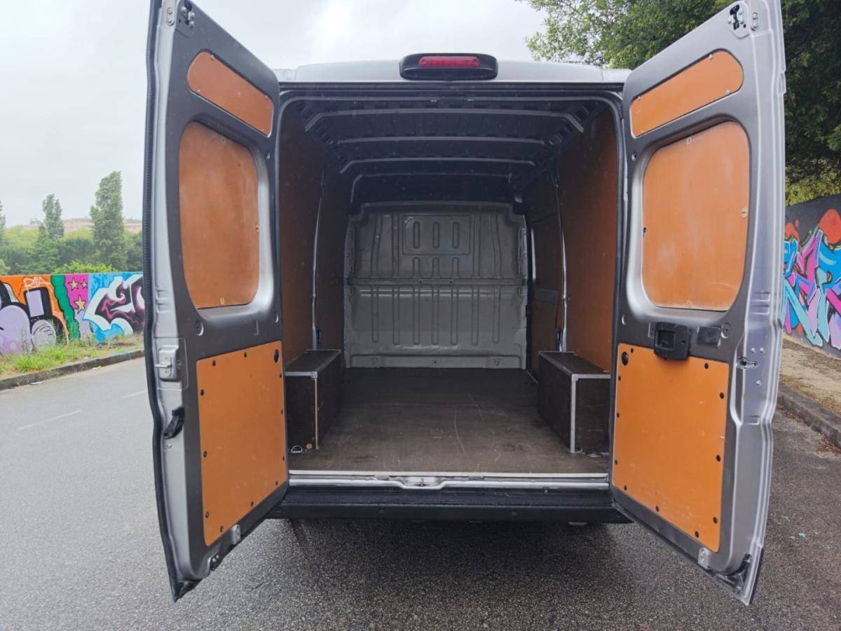 peugeot-boxer-2022-diesel-2000cc