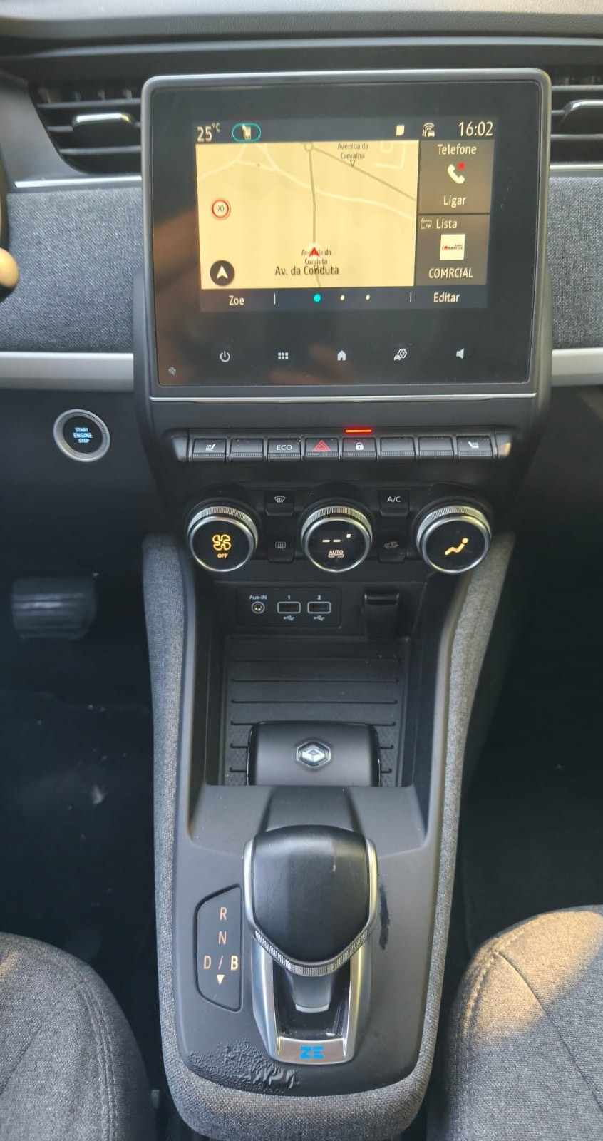 renault-zoe-r110-52-kwh-2021-eletrico