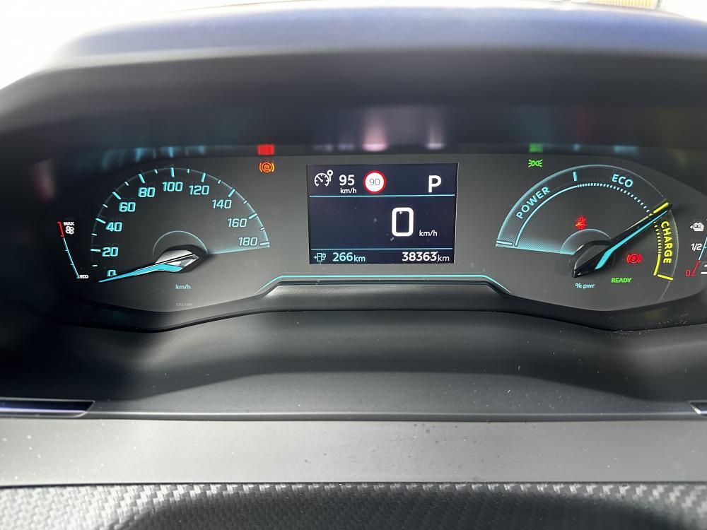 peugeot-e-2008-2024-eletrico-0cc