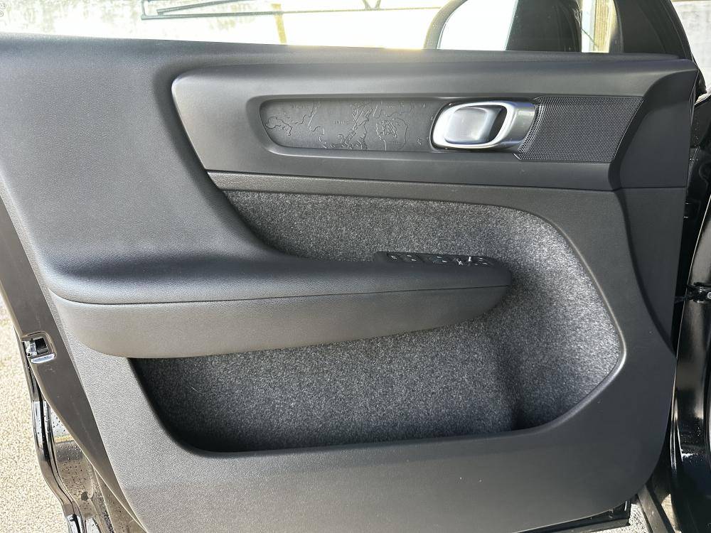 volvo-c40-2022-eletrico-0cc