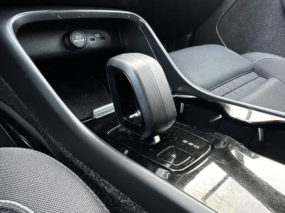 volvo-c40-2022-eletrico-0cc