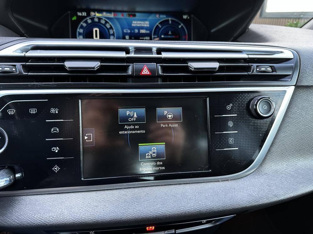 citroen-c4-grand-picasso-2014-diesel-1560cc