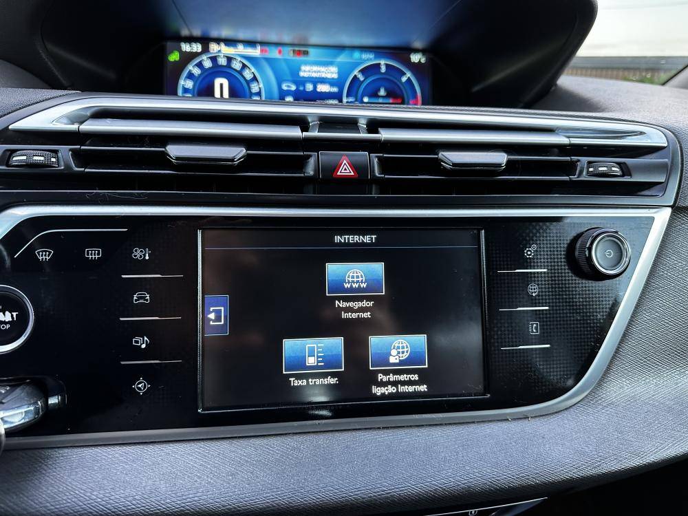 citroen-c4-grand-picasso-2014-diesel-1560cc