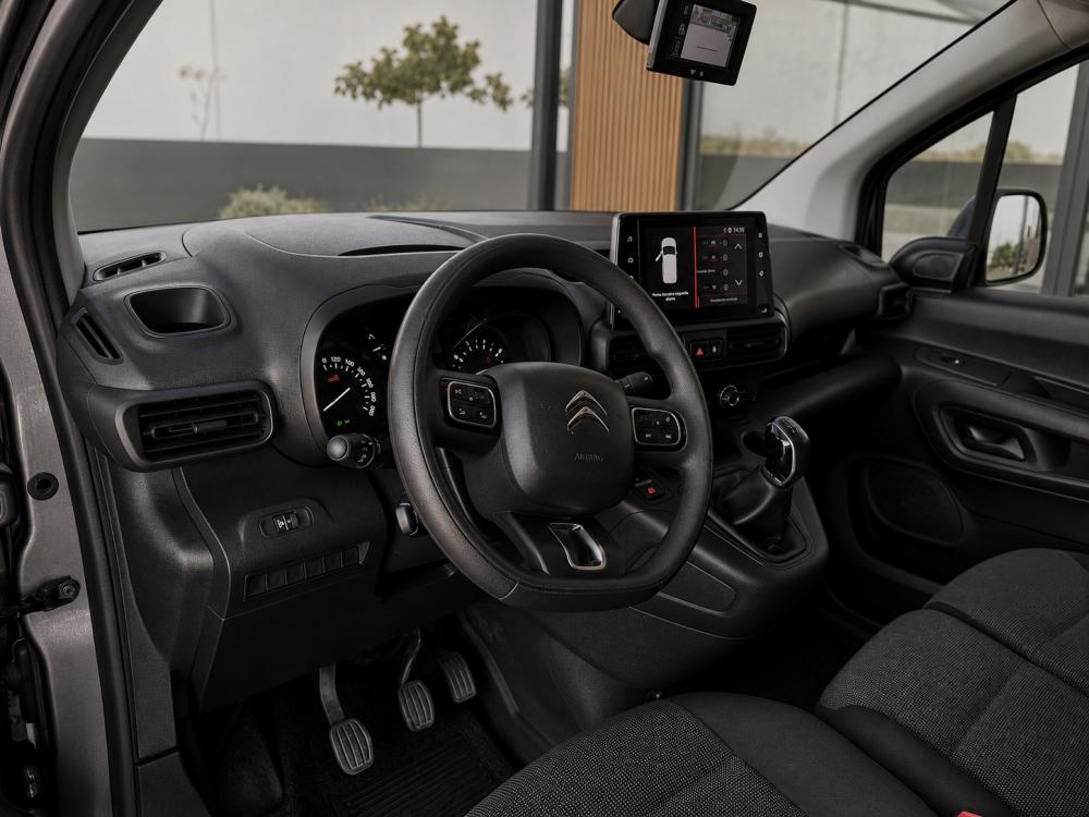 citroen-berlingo-2021-diesel-1499cc