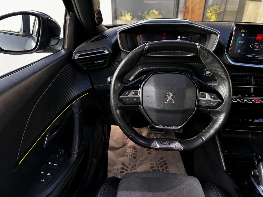 peugeot-e-2008-2020-eletrico-500cc