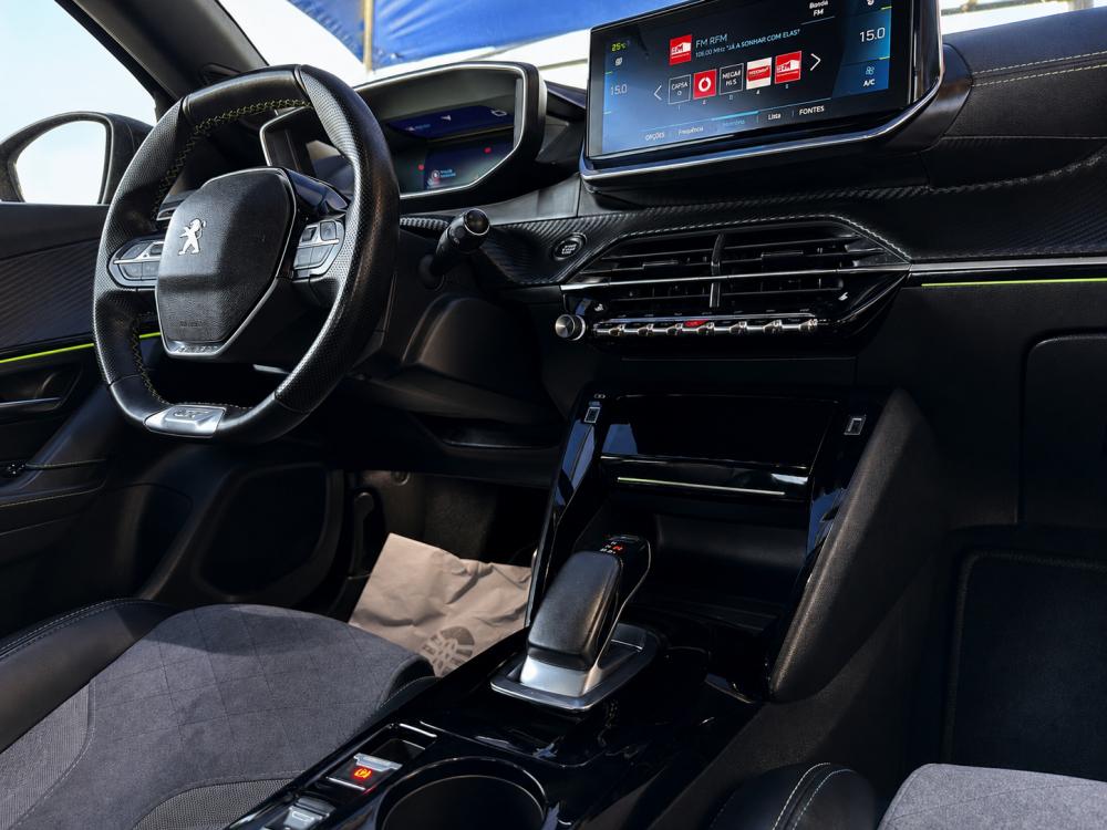peugeot-e-2008-2020-eletrico-500cc