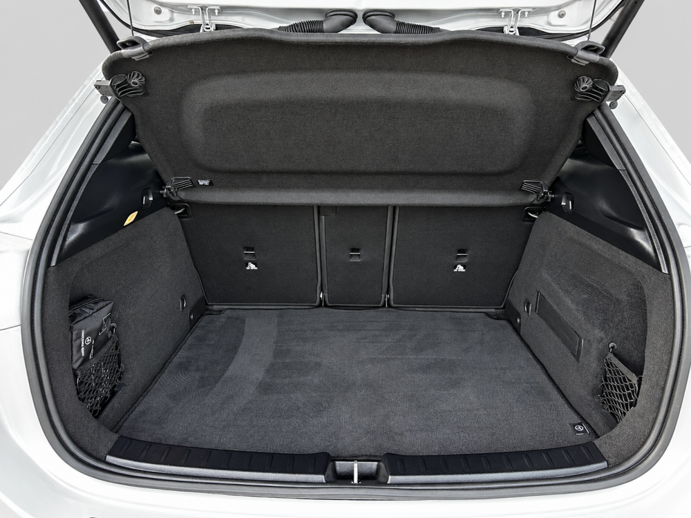 mercedes-benz-gla-2023-hibrido-a-gasolina-1332cc