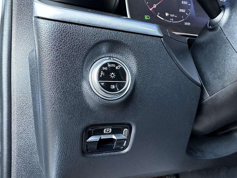 mercedes-benz-classe-c-2022-hibrido-a-gasolina-1999cc