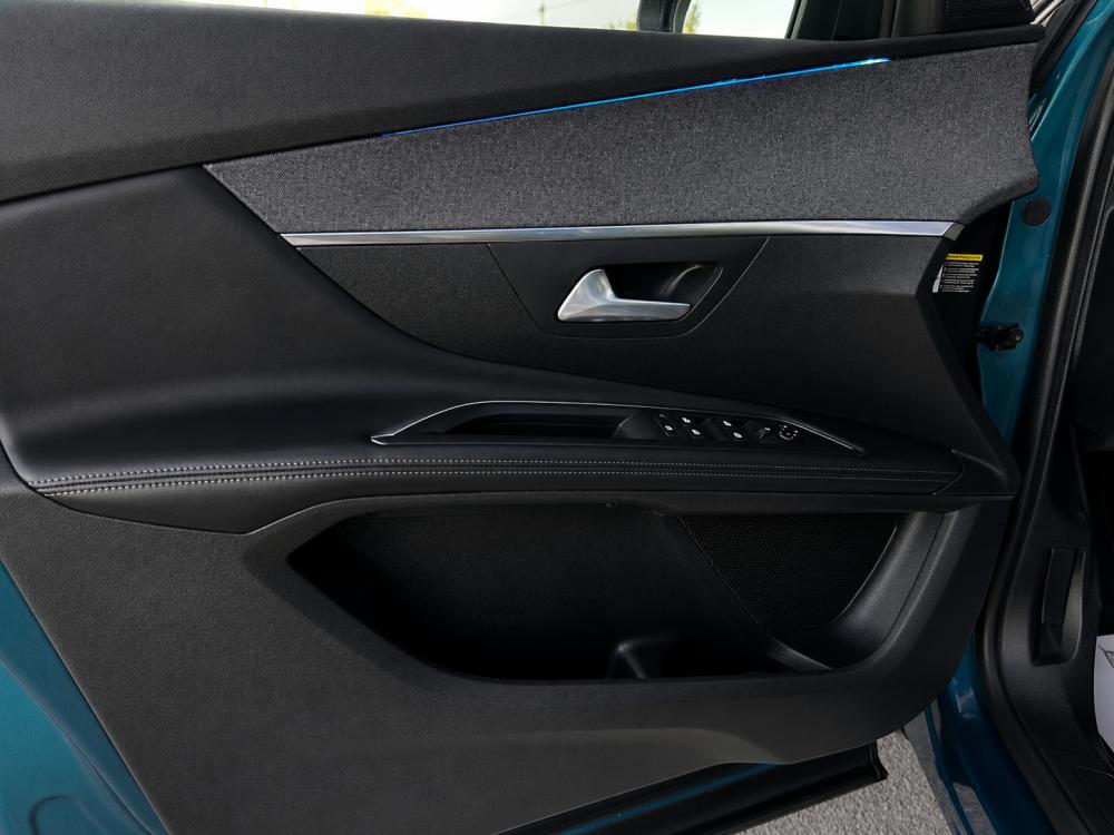 peugeot-5008-2018-diesel-1499cc