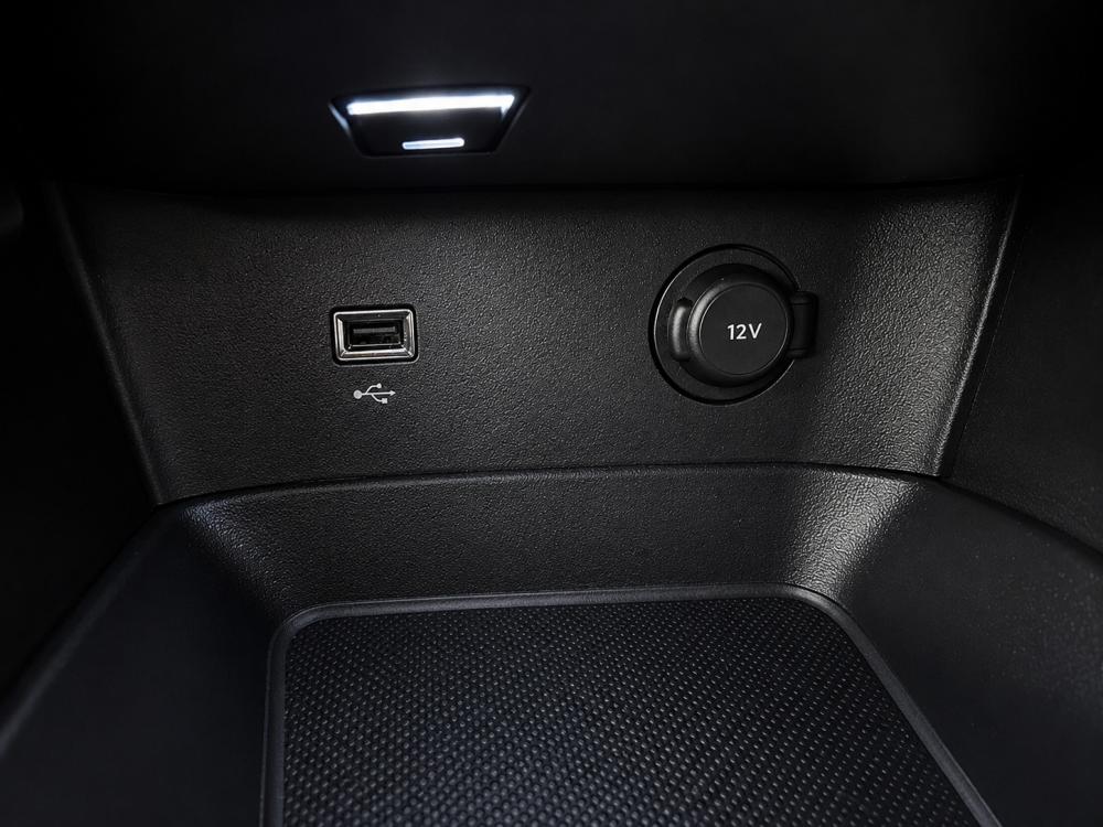 peugeot-5008-2018-diesel-1499cc