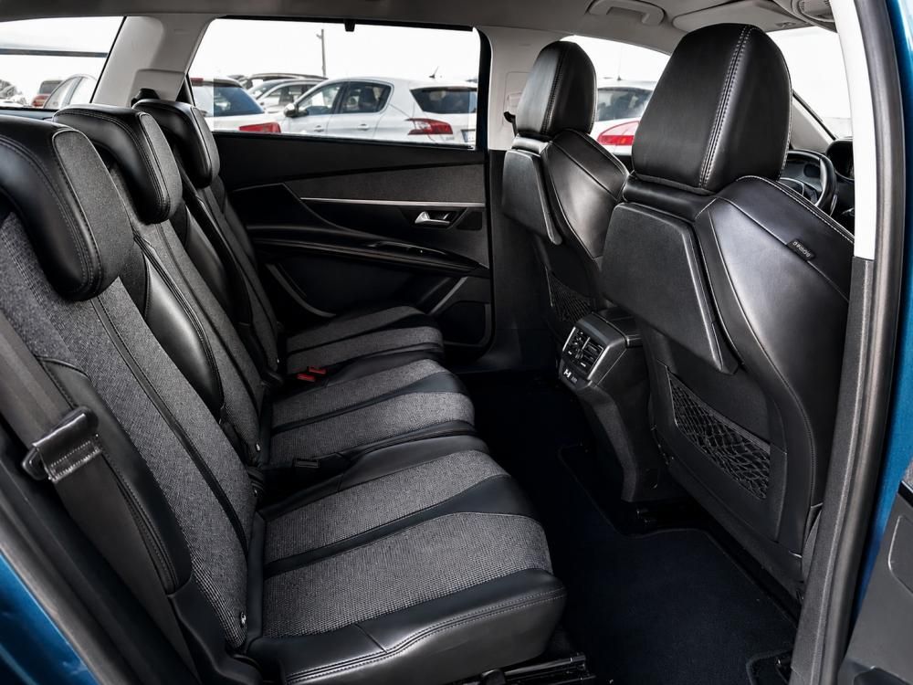 peugeot-5008-2018-diesel-1499cc