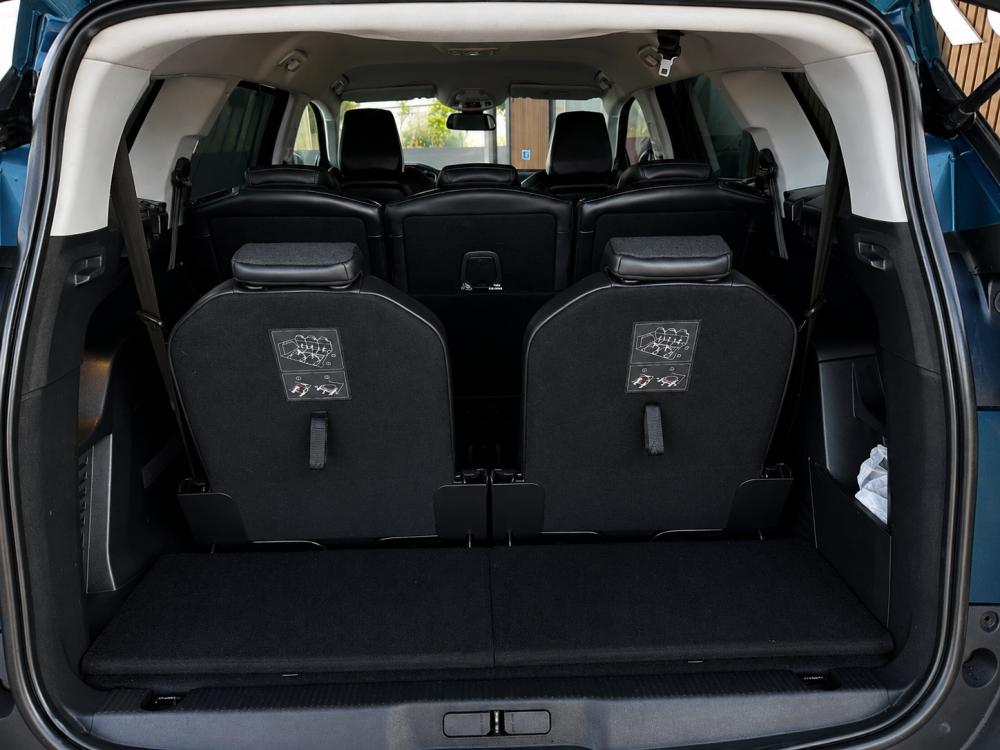 peugeot-5008-2018-diesel-1499cc