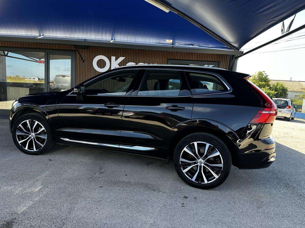 volvo-xc60-2023-hibrido-a-gasolina-1969cc