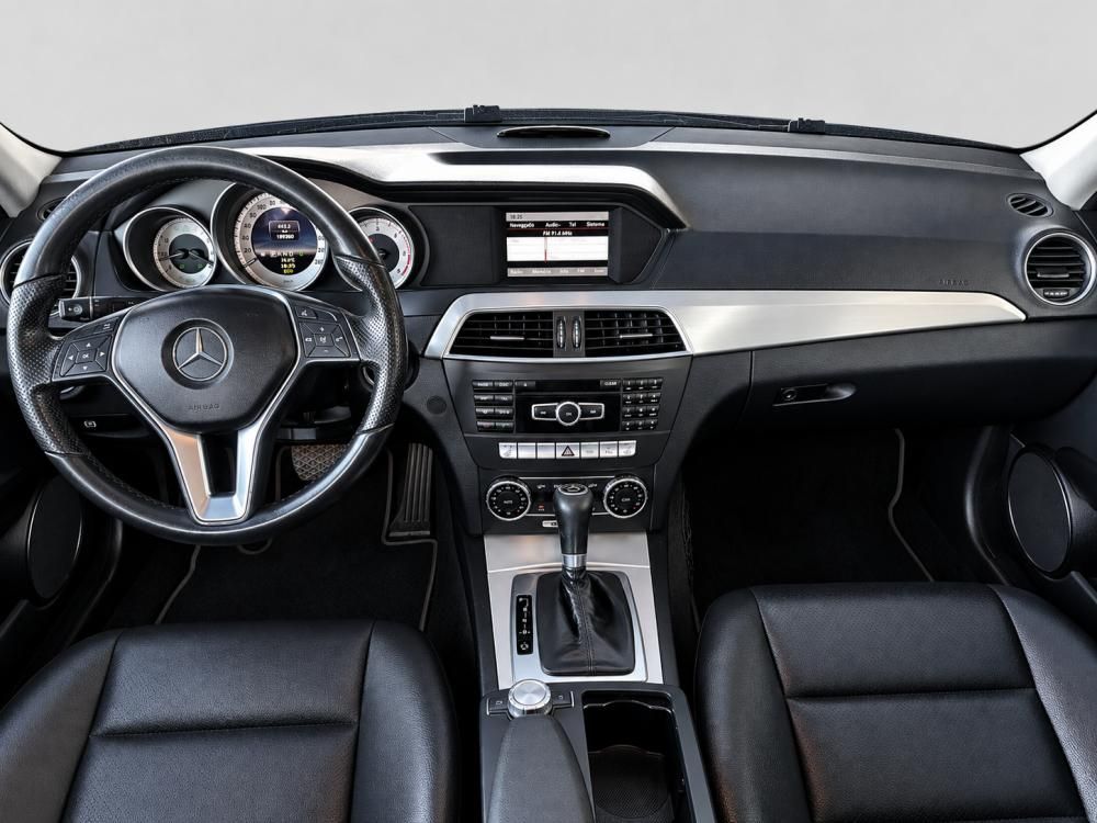 mercedes-benz-classe-c-2013-diesel-2143cc