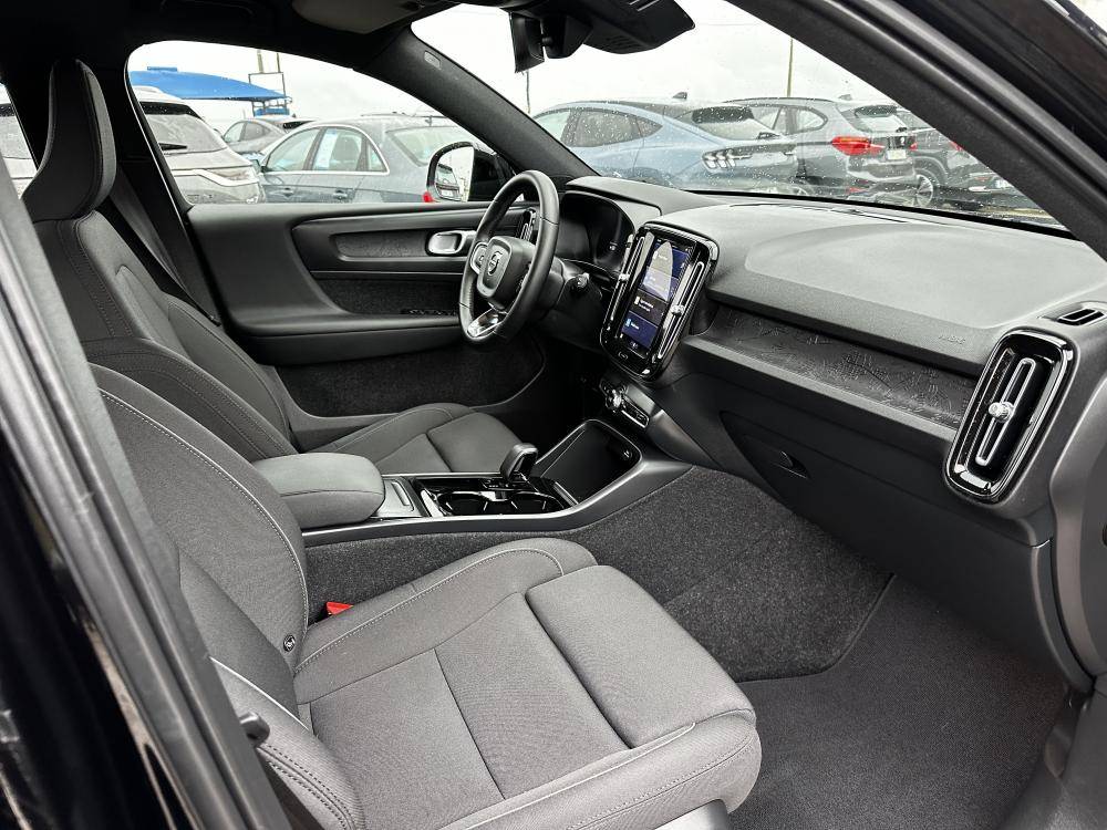 volvo-xc40-2023-eletrico-0cc