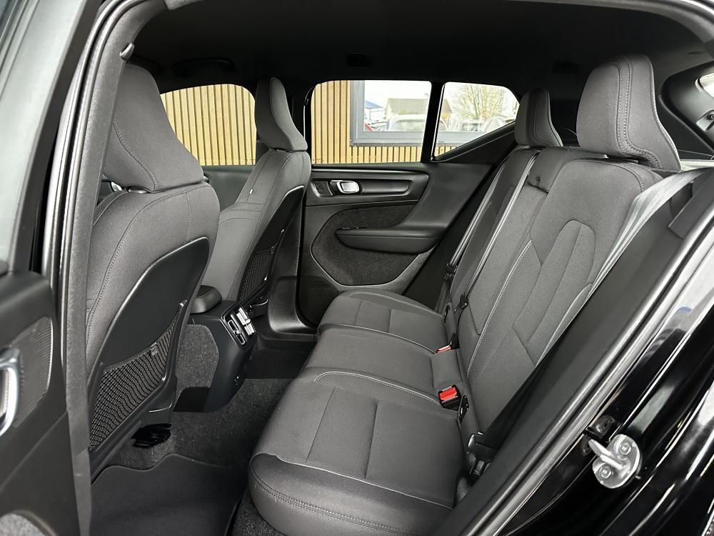 volvo-xc40-2023-eletrico-0cc