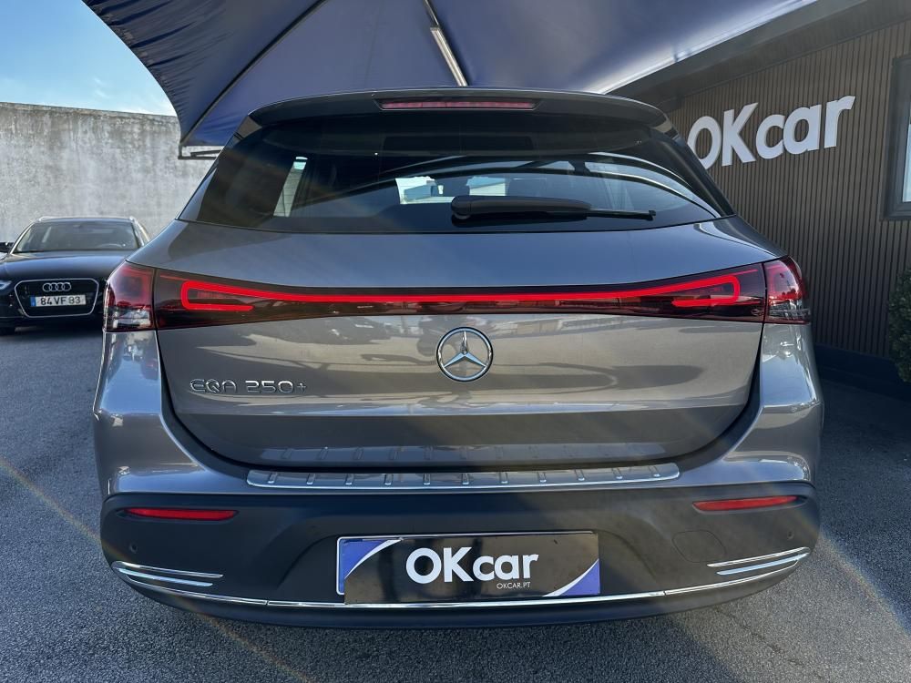 mercedes-benz-eqa-2023-eletrico-500cc