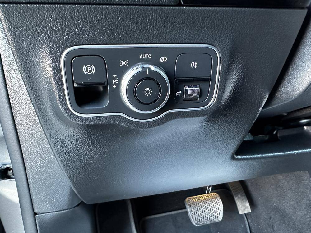 mercedes-benz-eqa-2023-eletrico-500cc