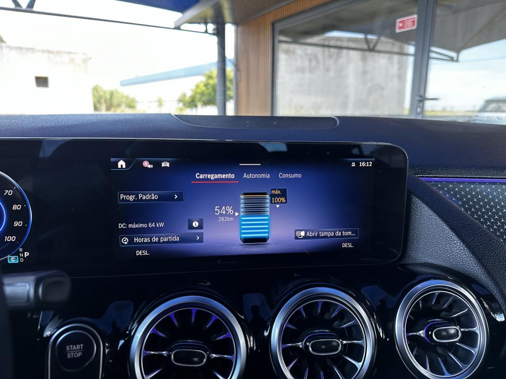 mercedes-benz-eqa-2025-eletrico-500cc