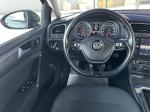 volkswagen-golf-variant-2018-diesel-1598cc